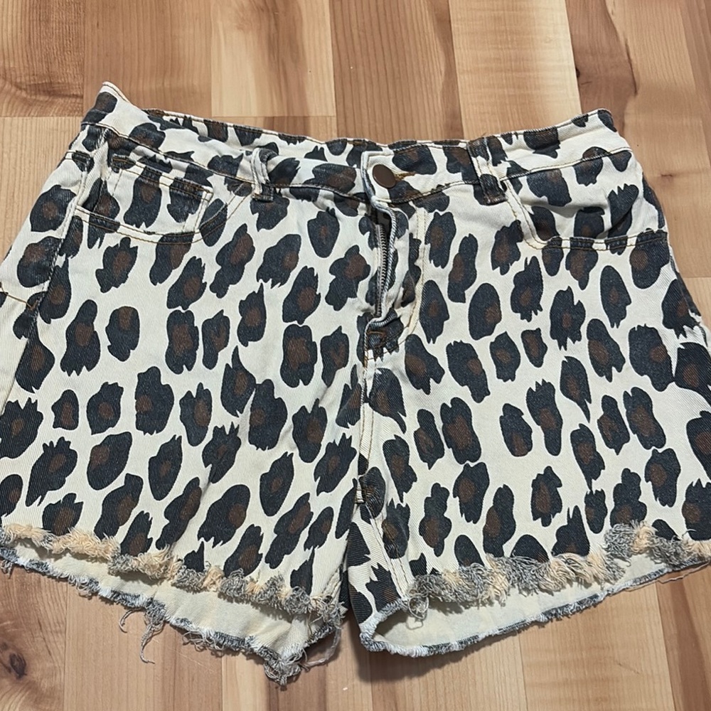 Leopard Print Women's Shorts